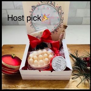 Is the season to be jolly!!